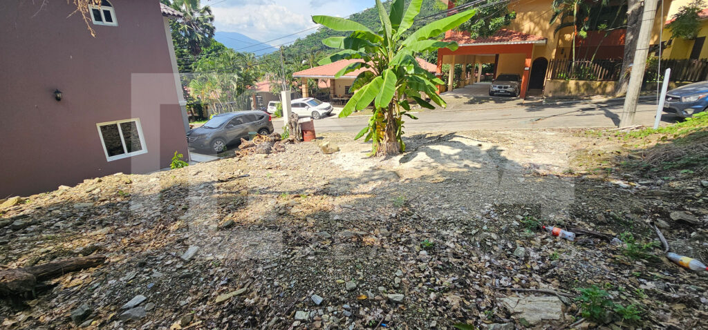 Venta de terreno en campisa